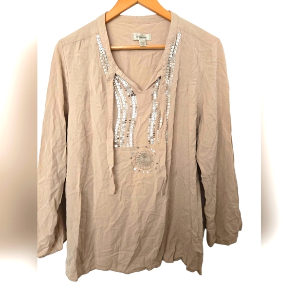 Dress Barn Women's Beige Embellished Top Size 2x - Picture 1 of 4